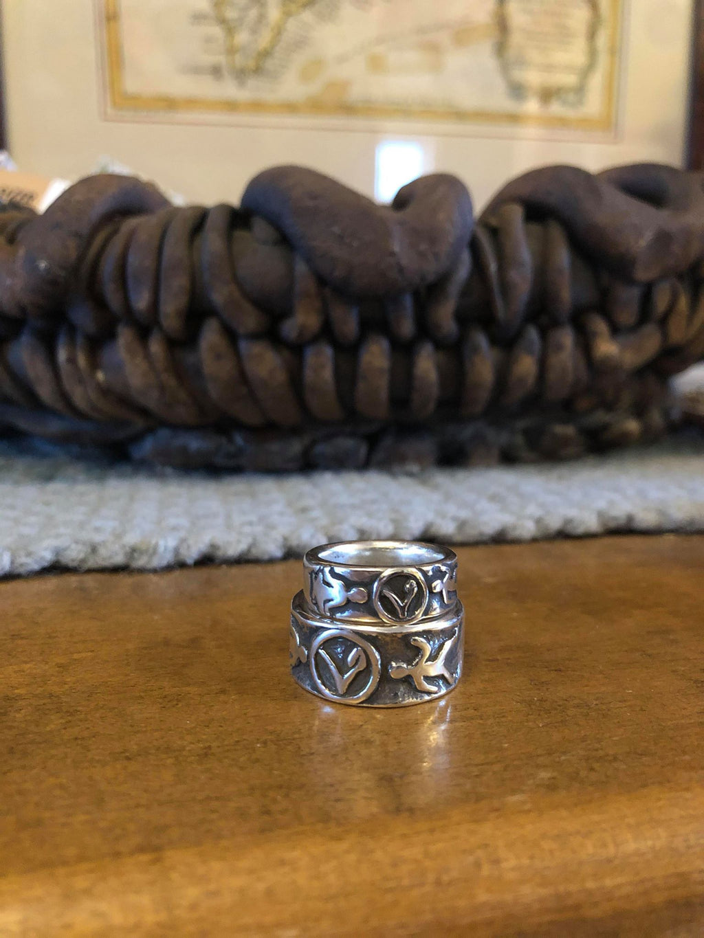 14K Gold Ring with Leaf Band and Amethyst